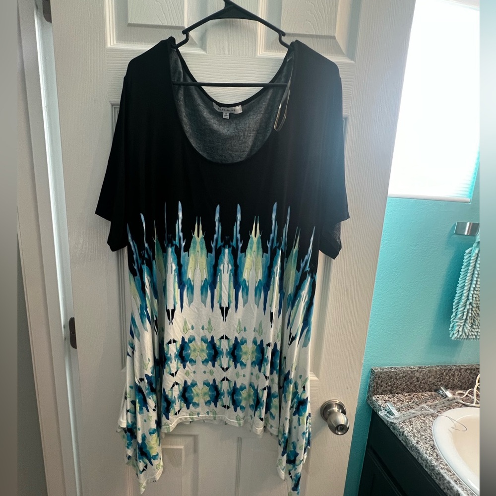 Women’s Short Sleeve Top